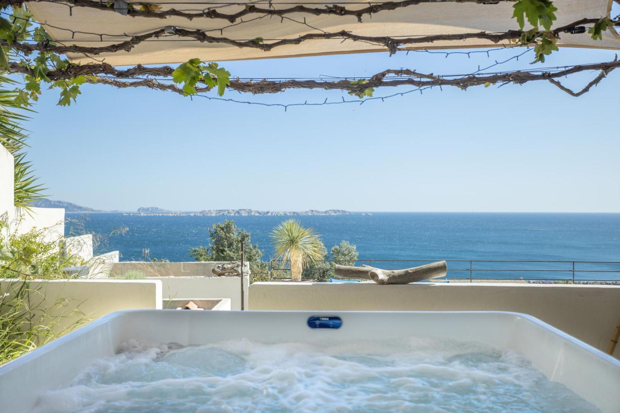 Les Suites Love 3 Spa Vue Mer Piscine Μασσαλία Εξωτερικό φωτογραφία